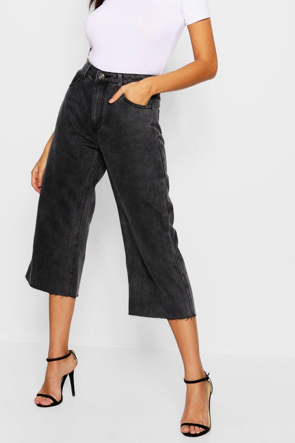 boohoo cropped jeans