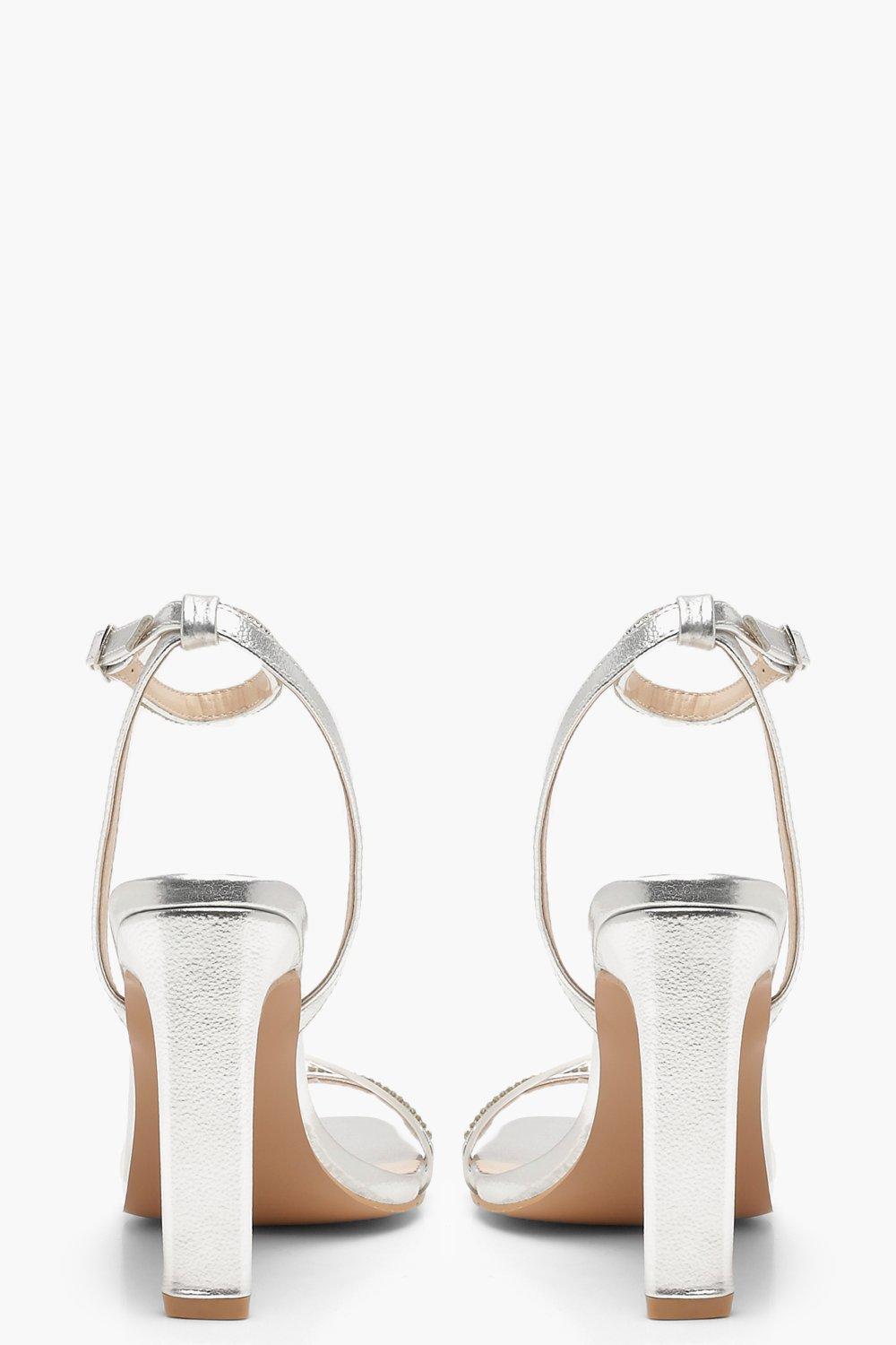 Strassbesetzte Sandalen mit flachem Absatz aus Plexiglas