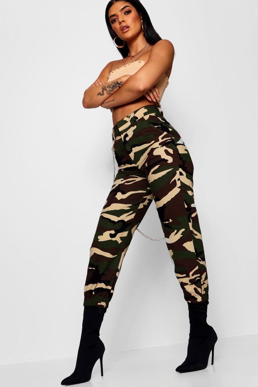 Kampfhose in Camouflage-Print image number 1