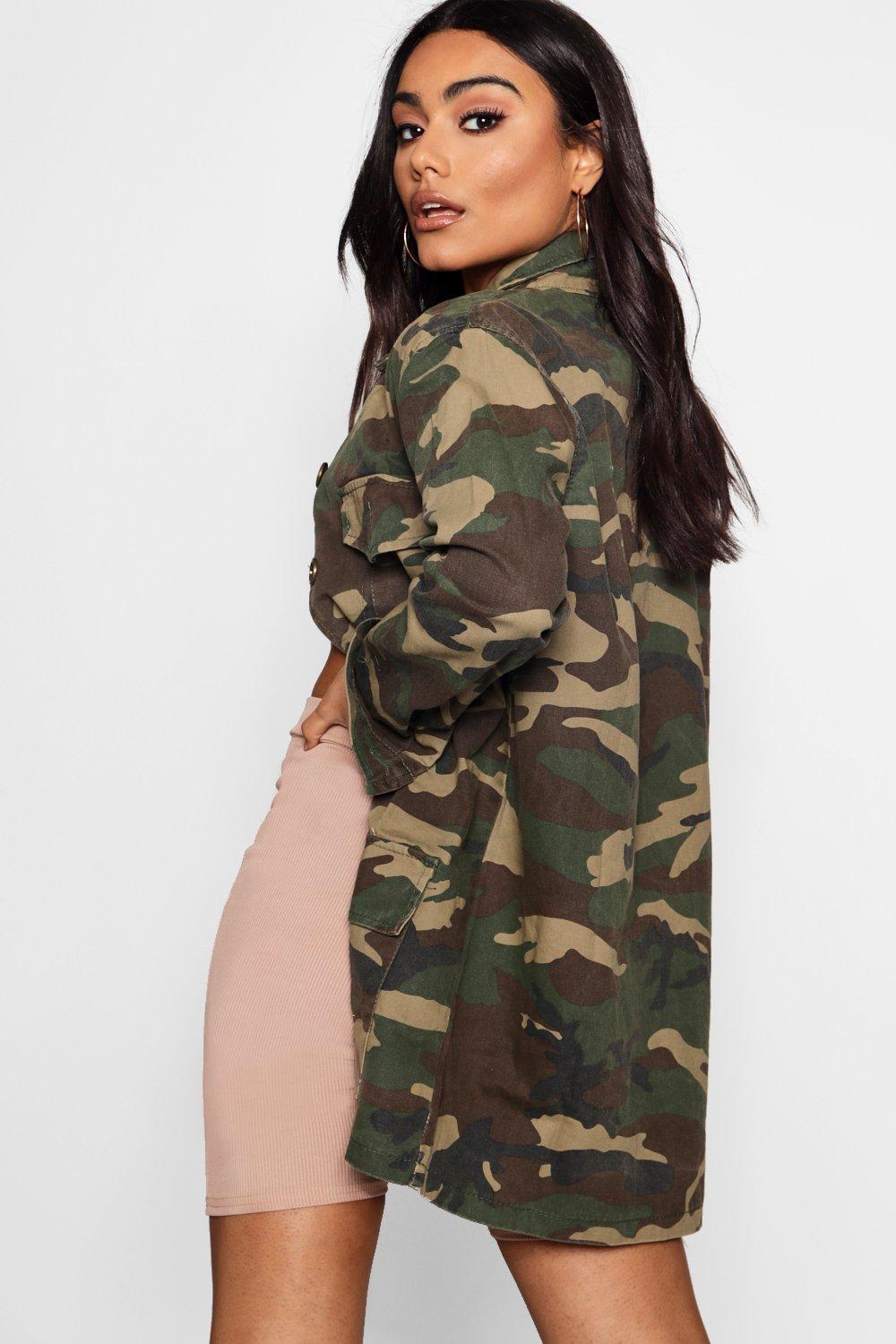 Camo hot sale windbreaker womens