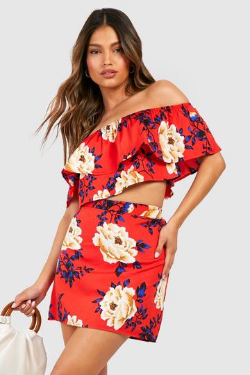 Floral Ruffle Top And Mini Skirt Set red