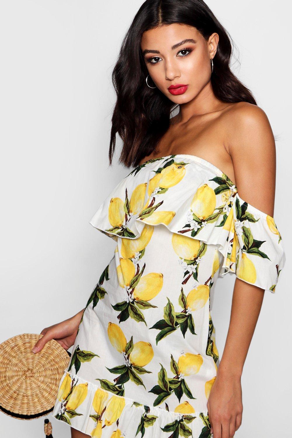 Boohoo lemon 2025 print dress