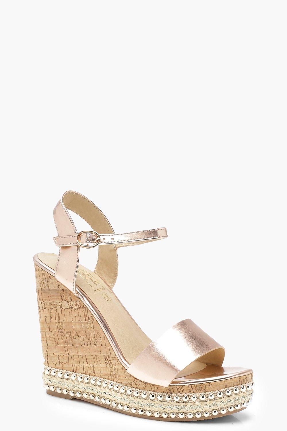 boohoo gold wedges