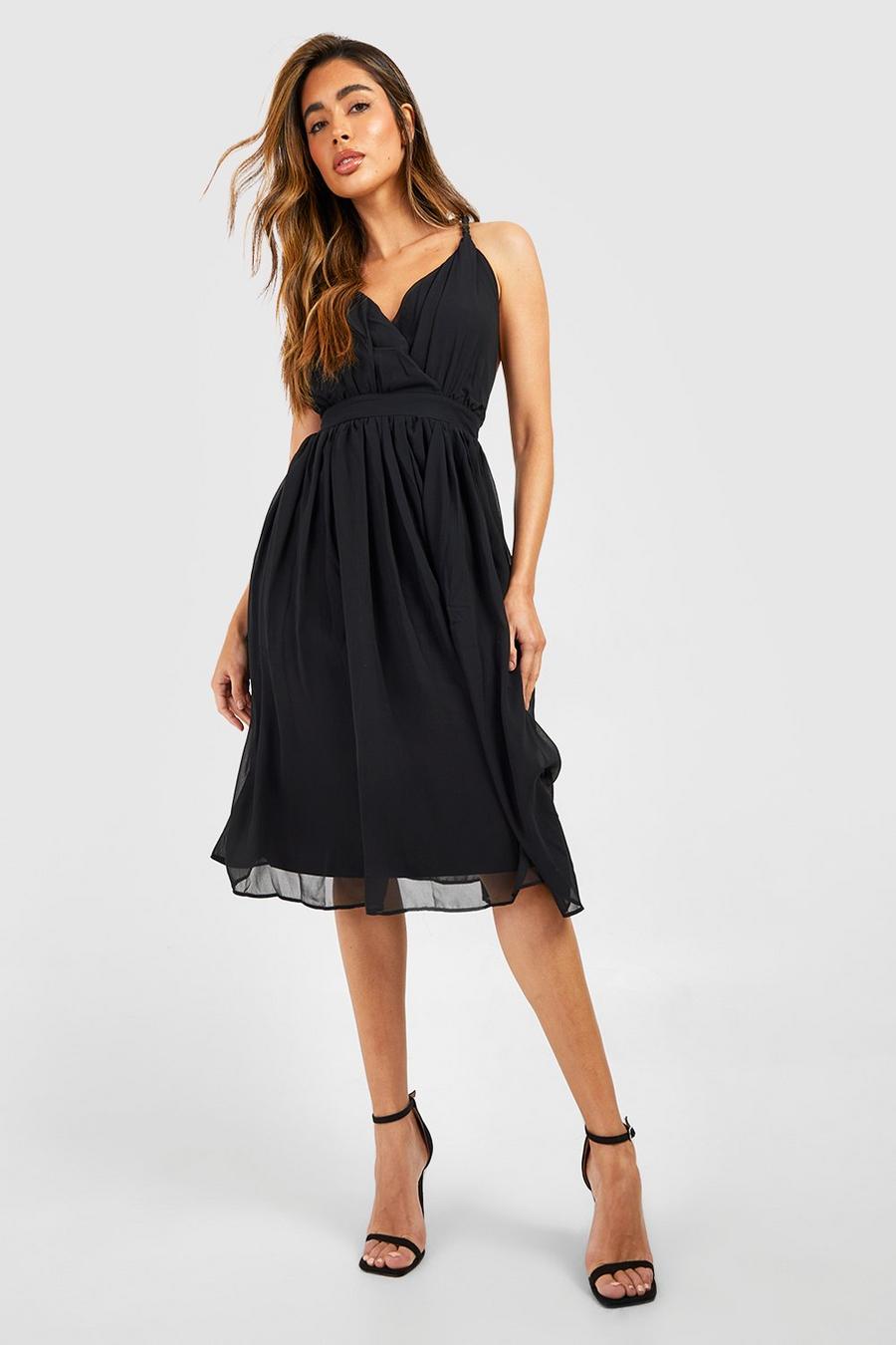 Black שמלת מידי סקייטר מבד שיפון לשושבינה עם קפלים image number 1