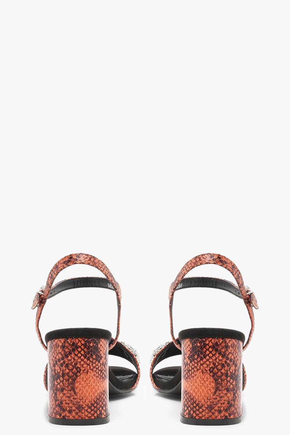 boohoo mid heels