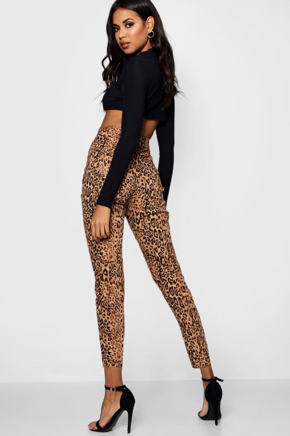 High Rise Leopard Print Straight Jeans