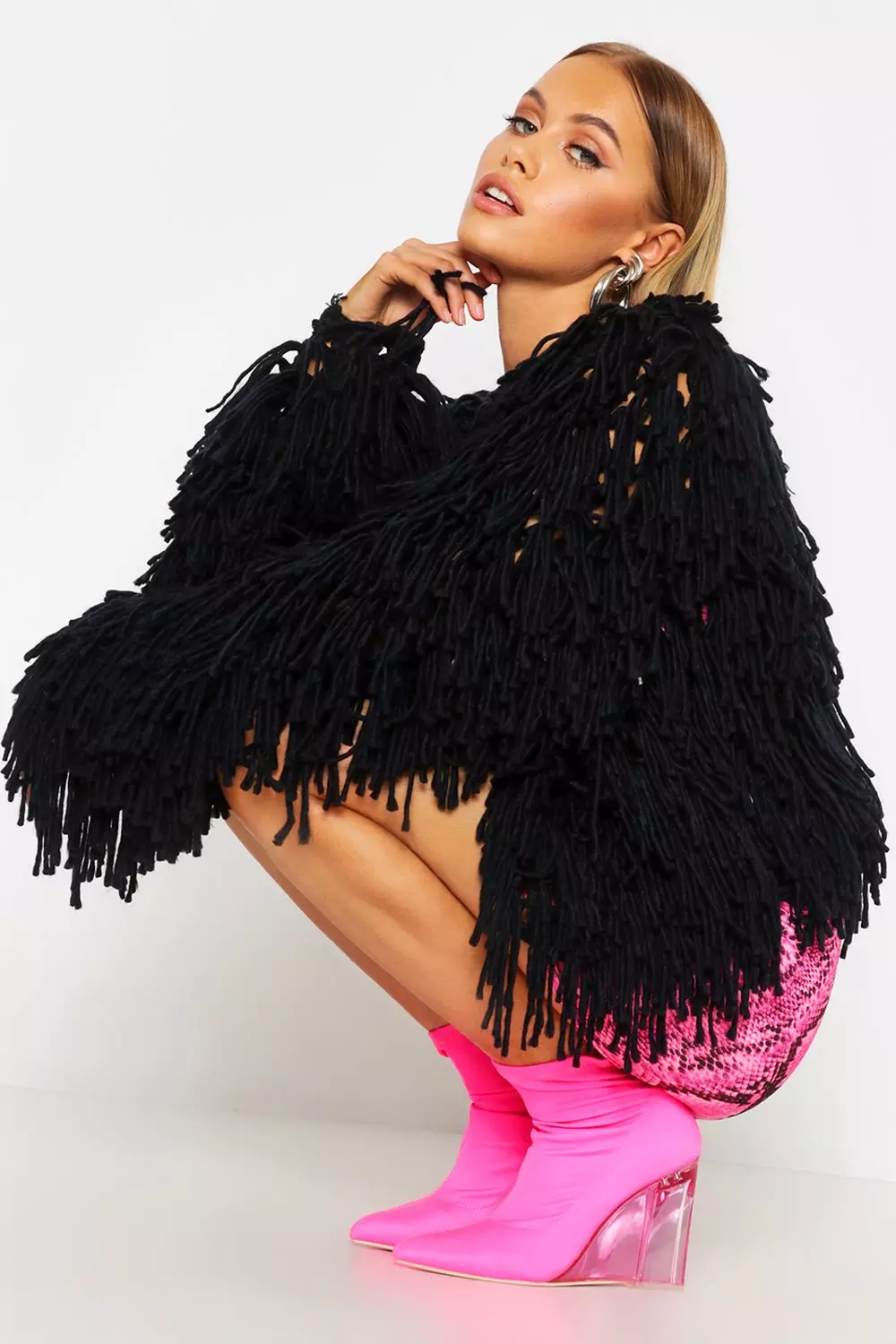 Black shaggy 2025 knit cropped cardigan