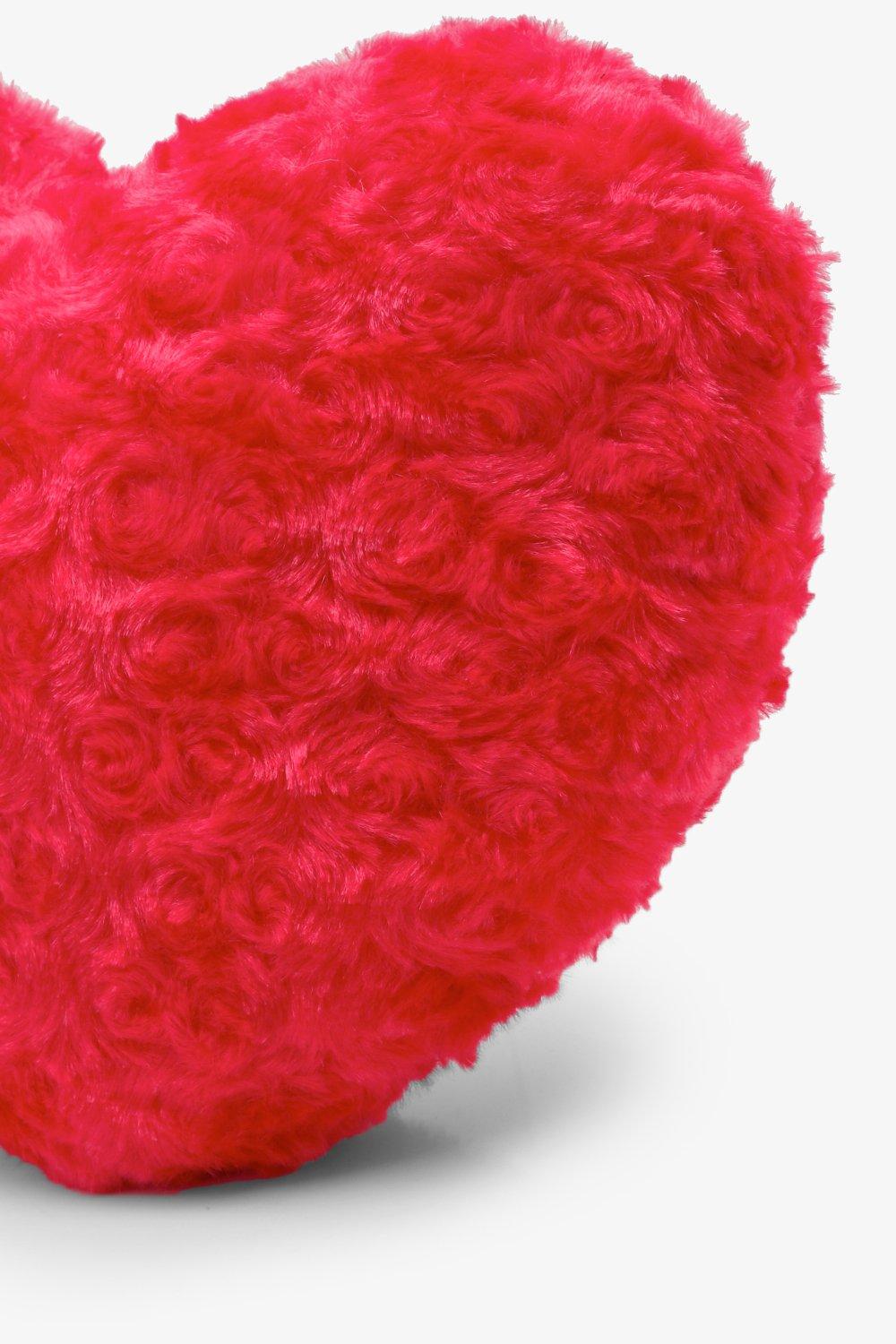 Fluffy heart clearance cushion