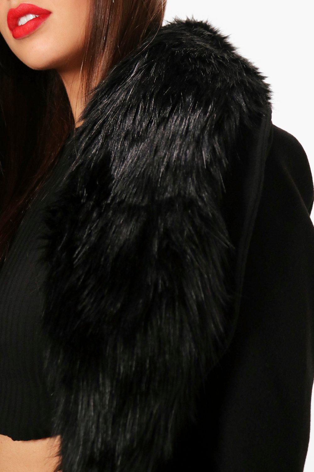 Black faux deals fur collar