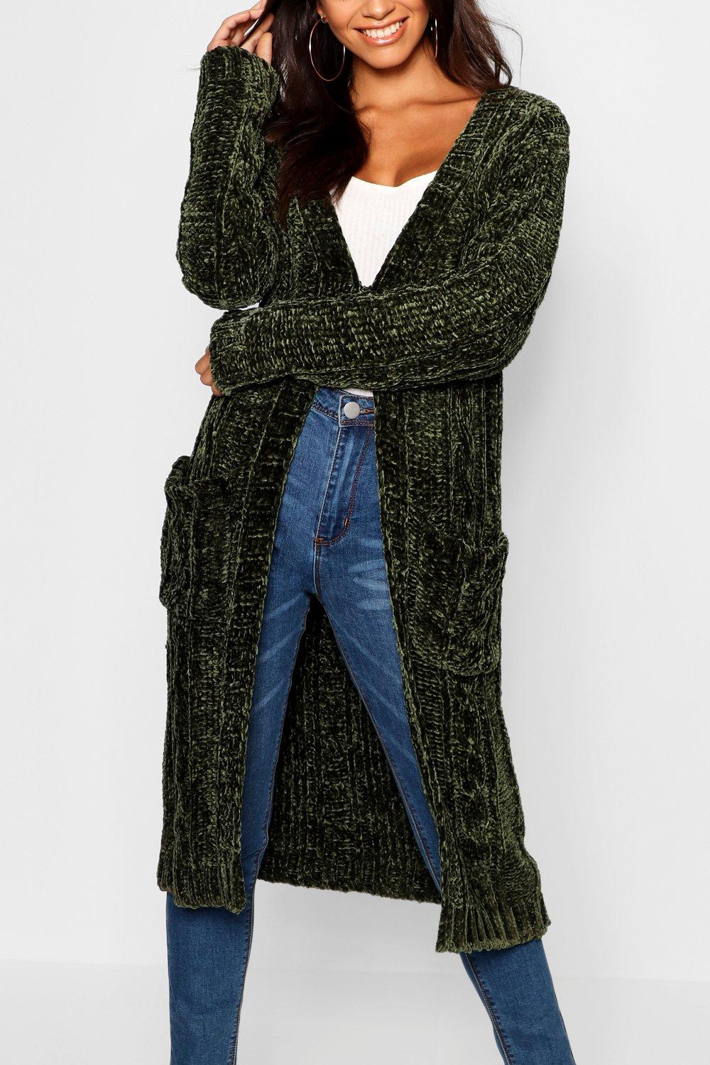 Adriana Maxi Cardigan mit Zopfmuster in Chenille Optik boohoo DE