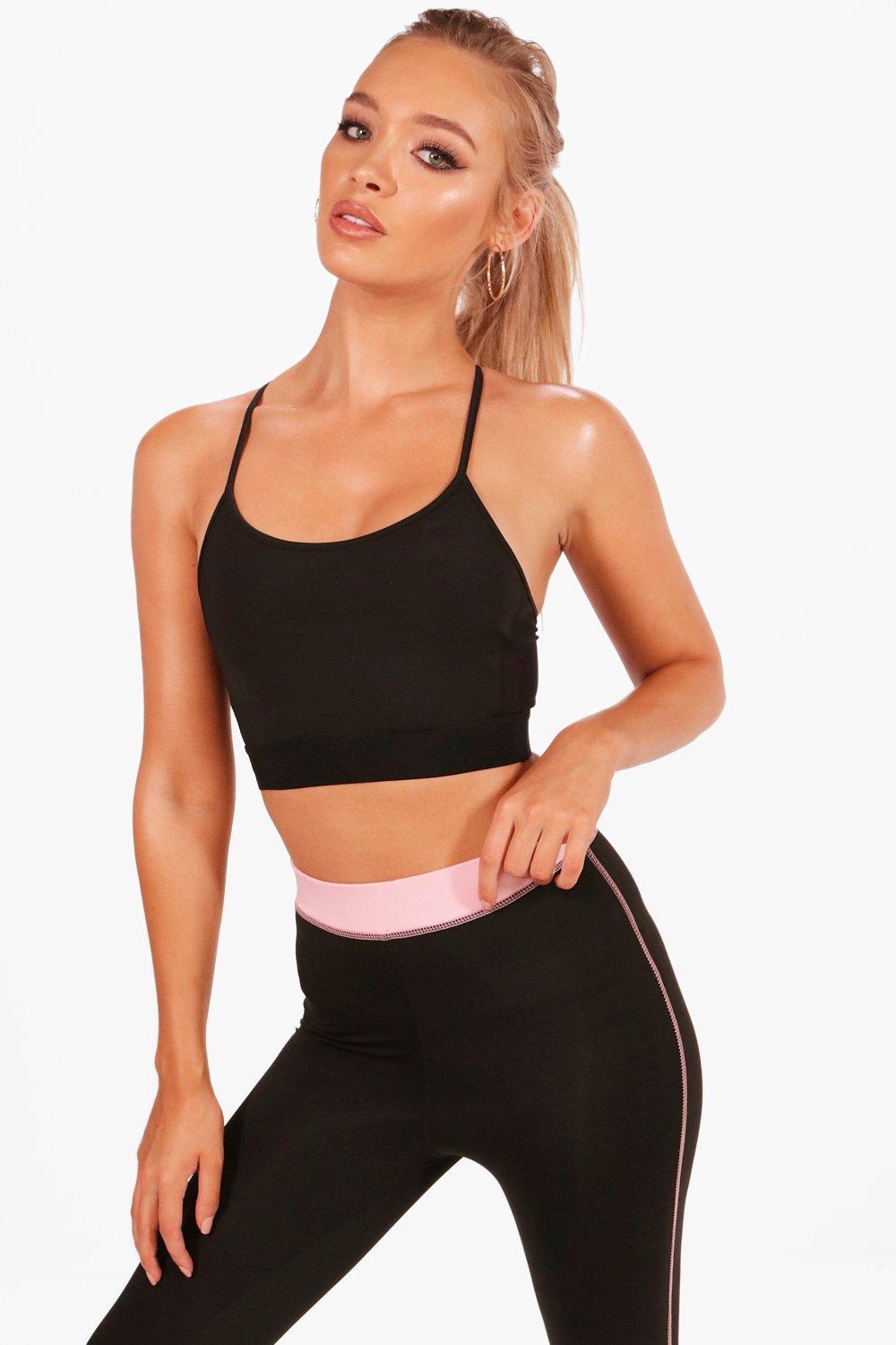 boohoo sports bra