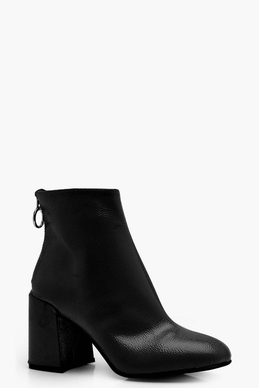 Ankle Boots in Lacklederoptik mit Blockabsatz, Schwarz image number 1