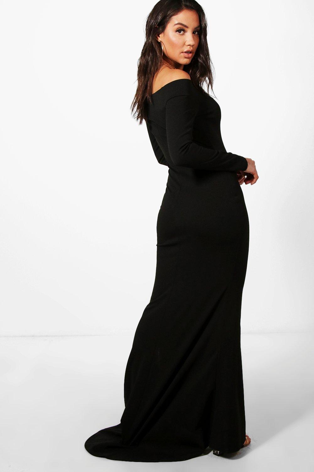 Maxi dress with 2024 off shoulder sleeves