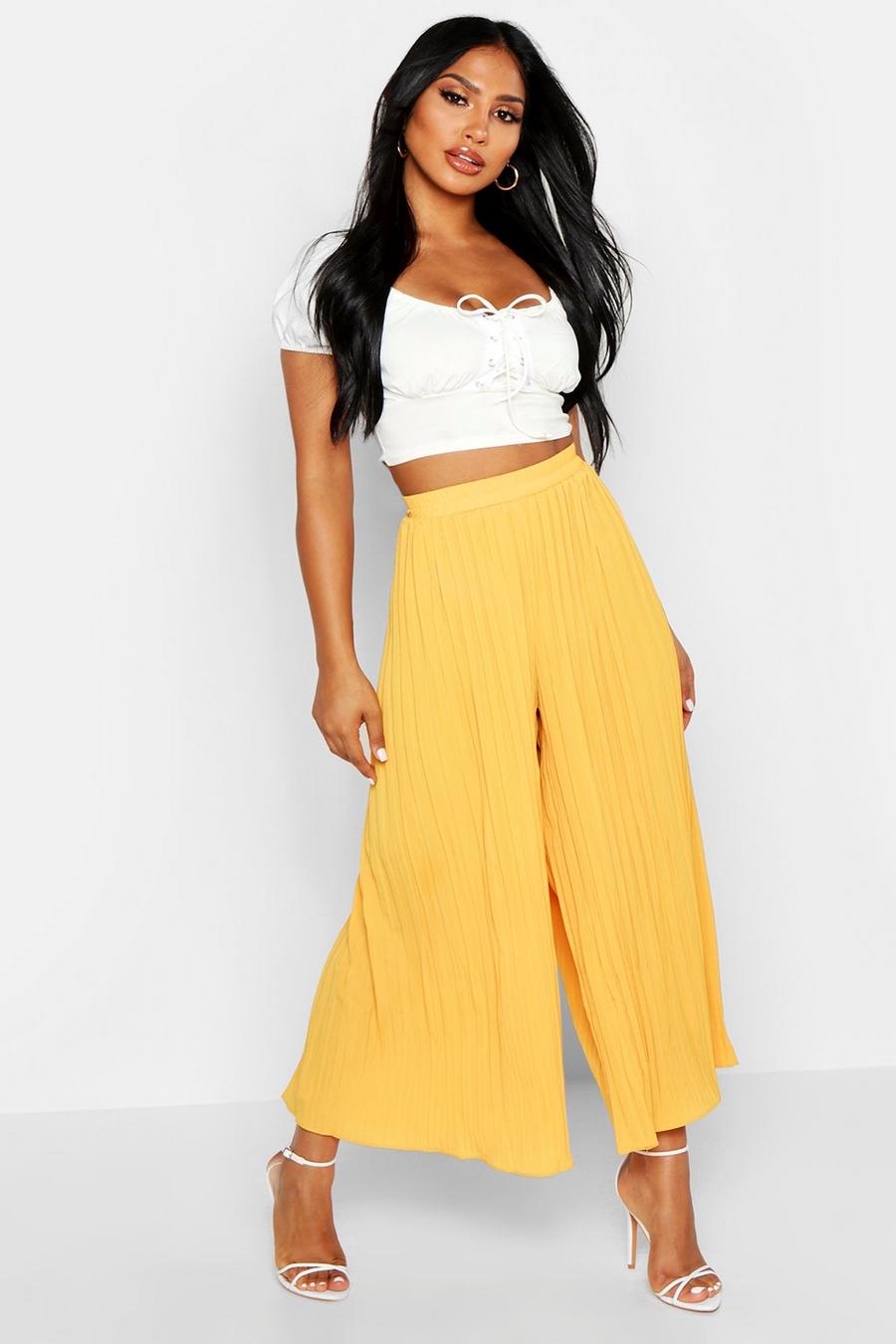 Mustard High Waist Pleated Wide Leg Culottes image number 1