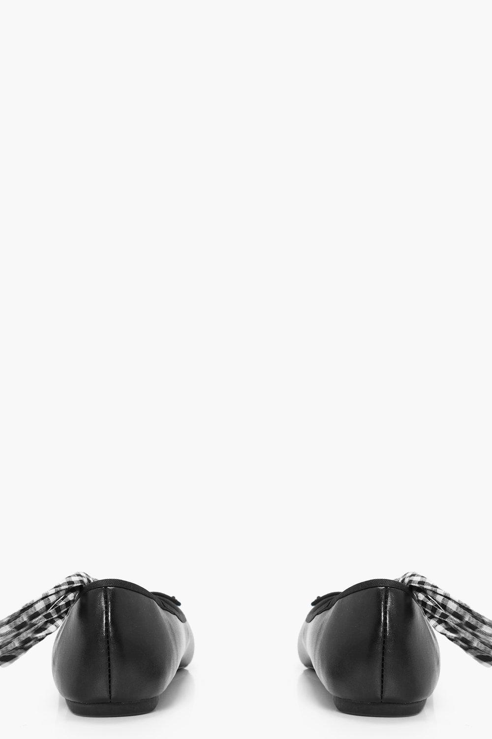 Emma Ballerinas Mit Gewickeltem Fesselriemchen Mit Vichy Karos Boohoo