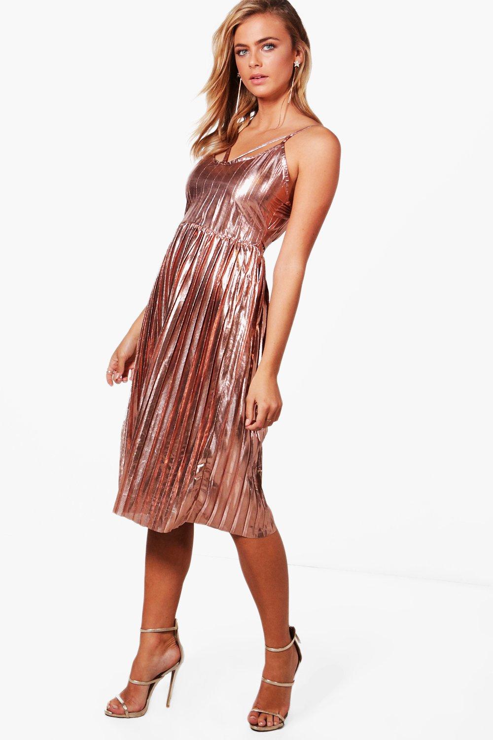 pleated dress boohoo