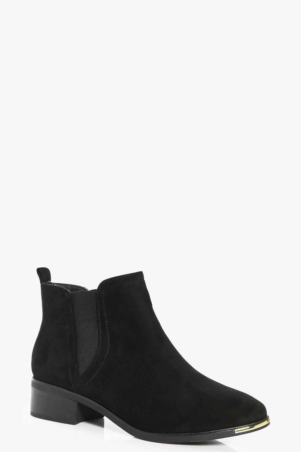 studded trim chelsea boots