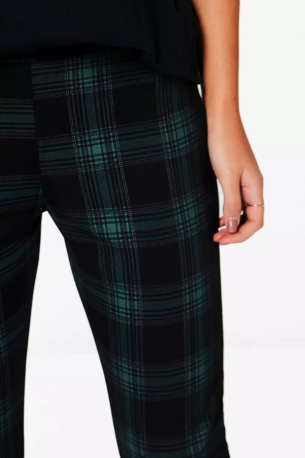 Tartan stretch outlet trousers