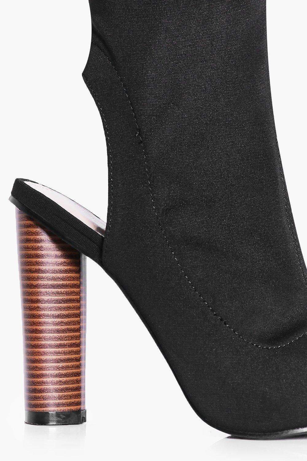 Boohoo peep sale toe boots