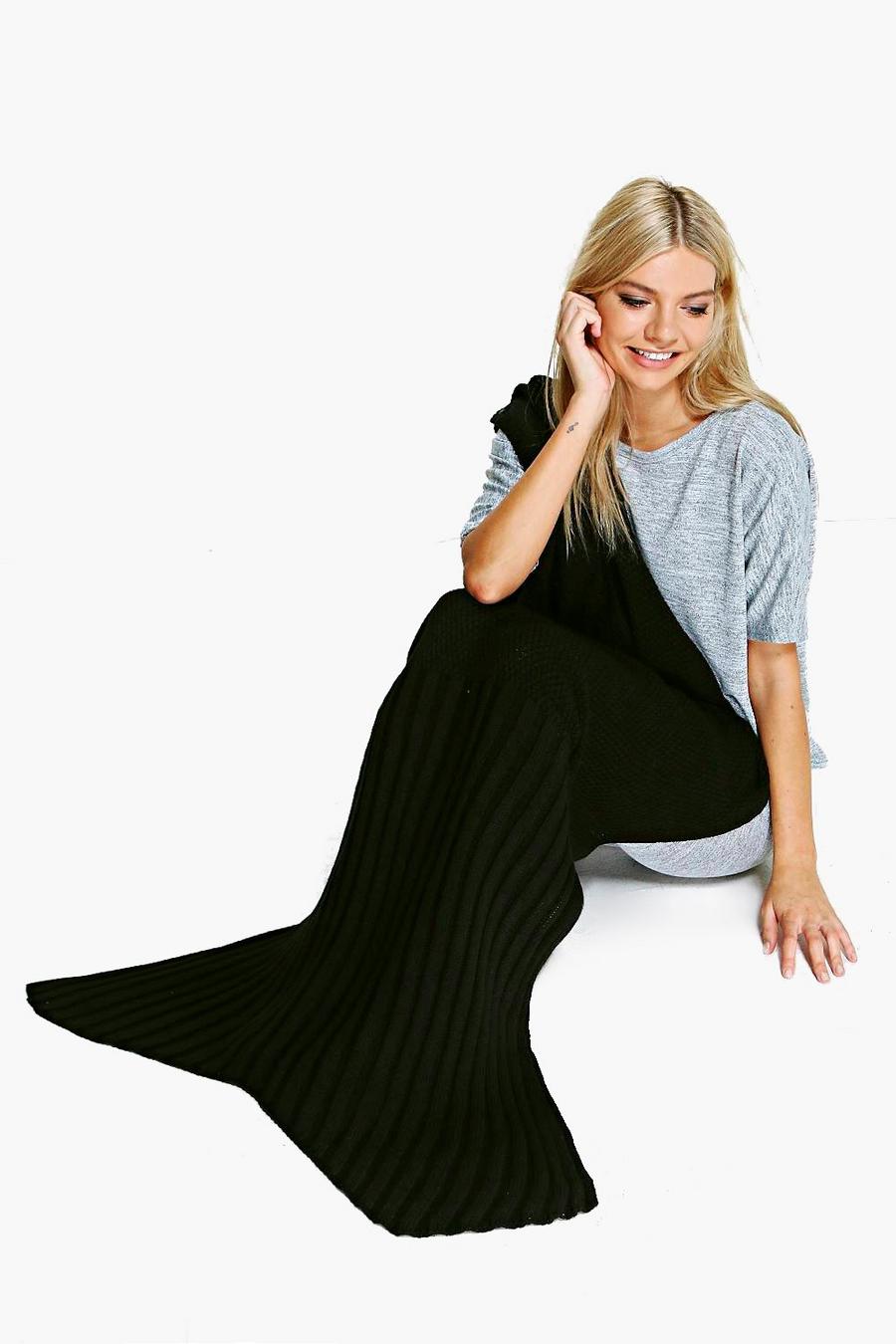 Black Knitted Mermaid Tail Blanket image number 1