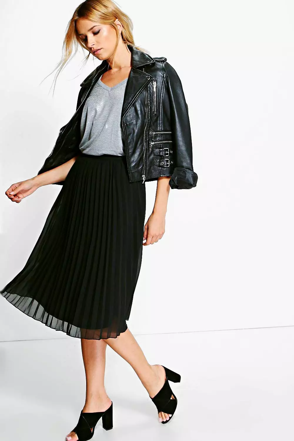 Boohoo pleated sales midi skirt