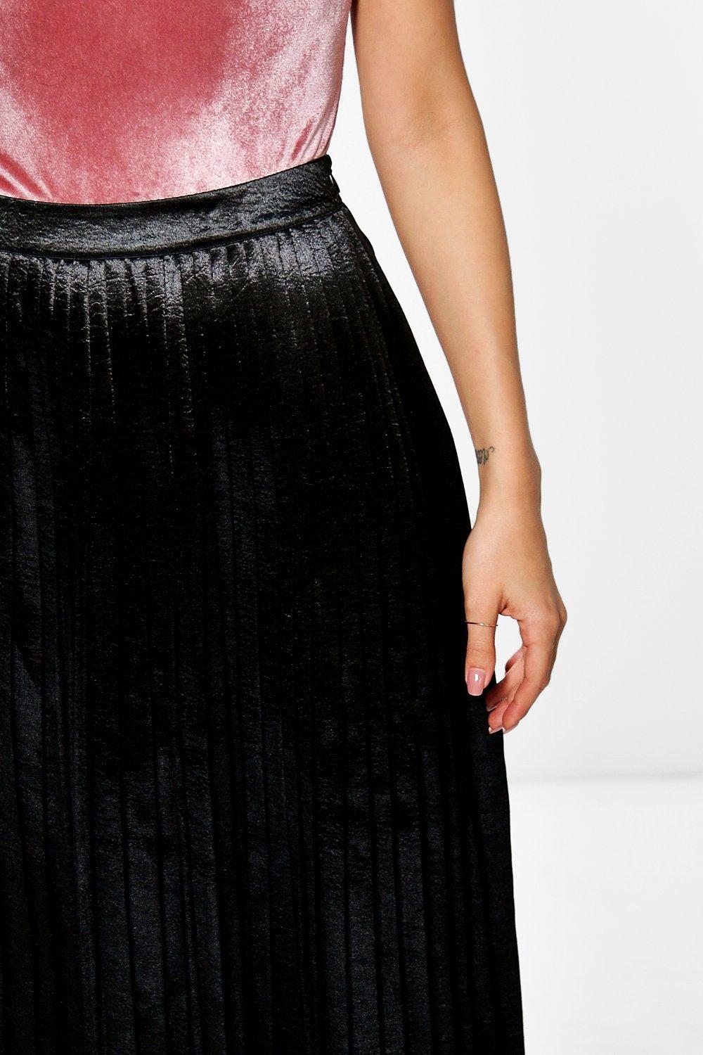 Missguided satin pleated outlet midi skirt in black