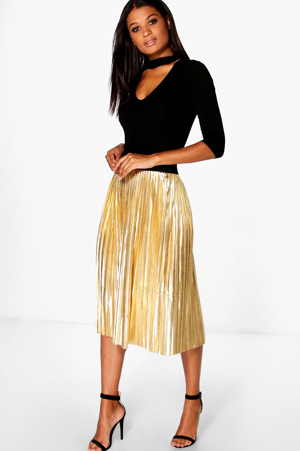 boohoo metallic