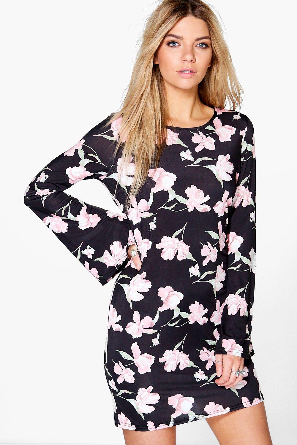 bell sleeve dress boohoo