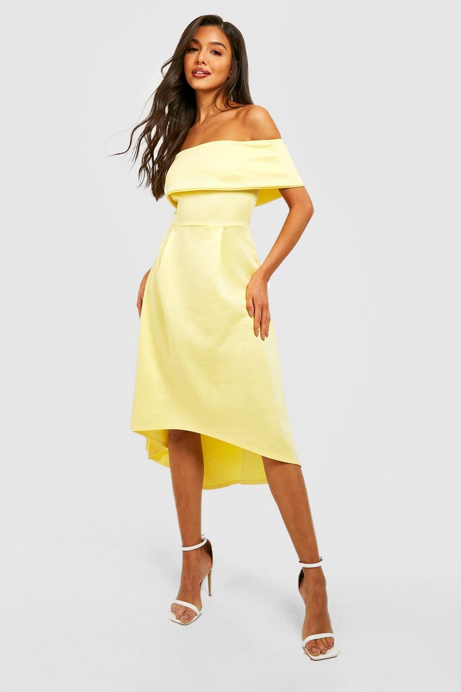 Yellow Off shoulder-klänning med ojämn kant image number 1