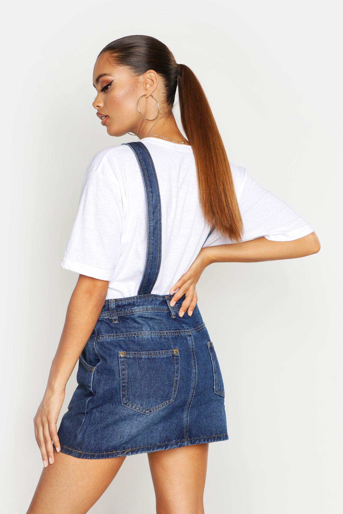 Boohoo hot sale dungaree dress