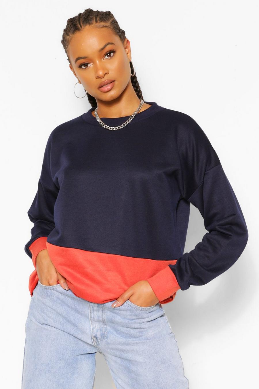 Navy Sweatshirt med blockfärger image number 1