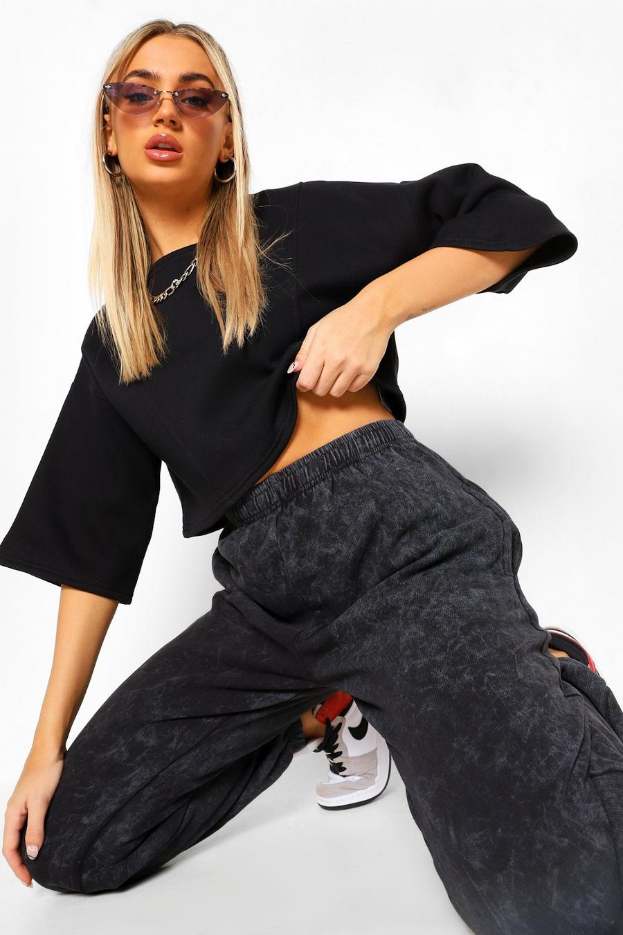 Black Seam Detail Oversized Cropped Sweater image number 1