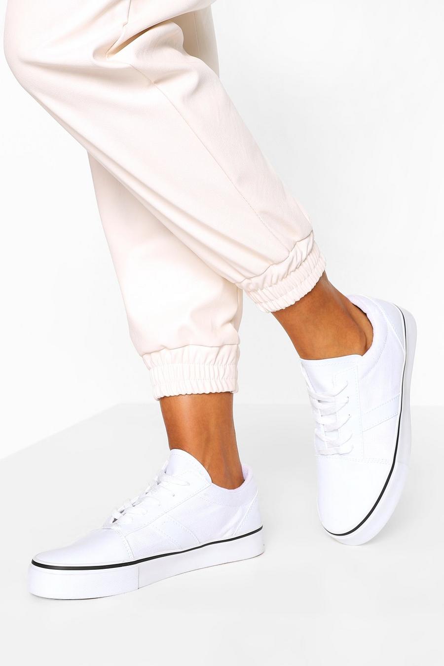 Zapatillas deportivas de lona con cordones y rayas laterales, Blanco image number 1