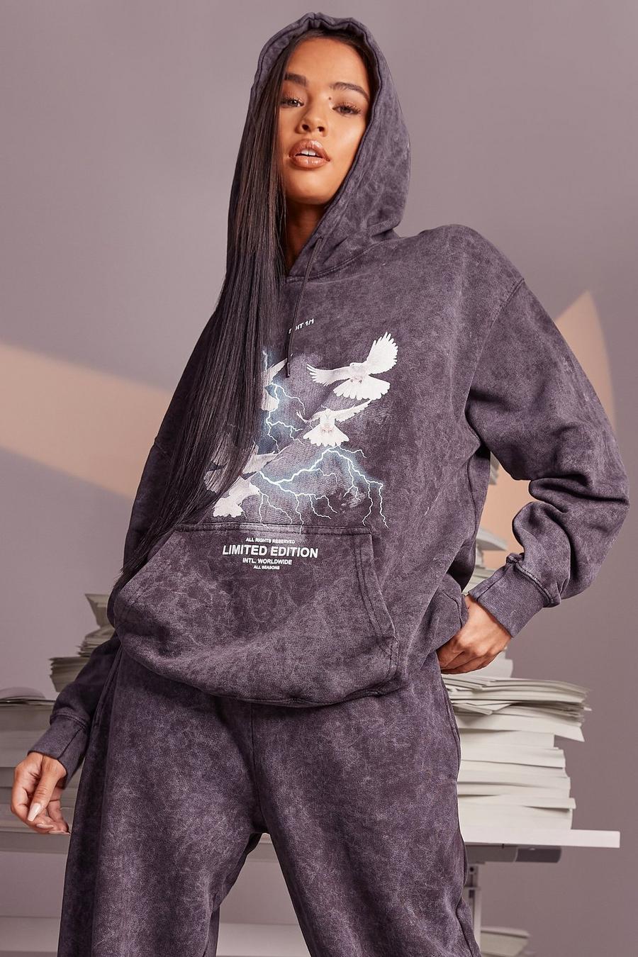 Charcoal Oversize stentvättad hoodie med duva och blixt image number 1