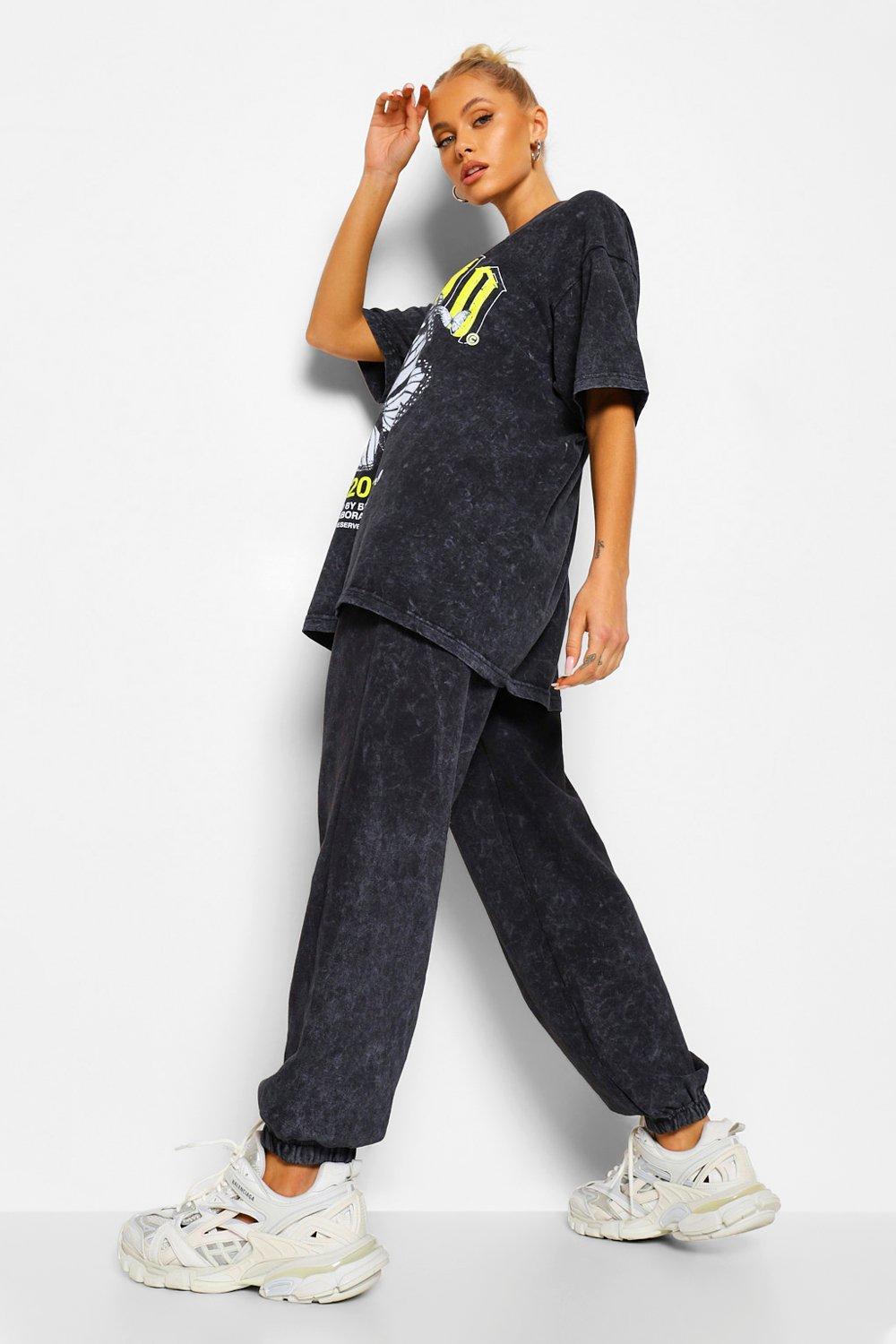 Women s Acid Wash Ofcl Studio Oversized Joggers Boohoo UK