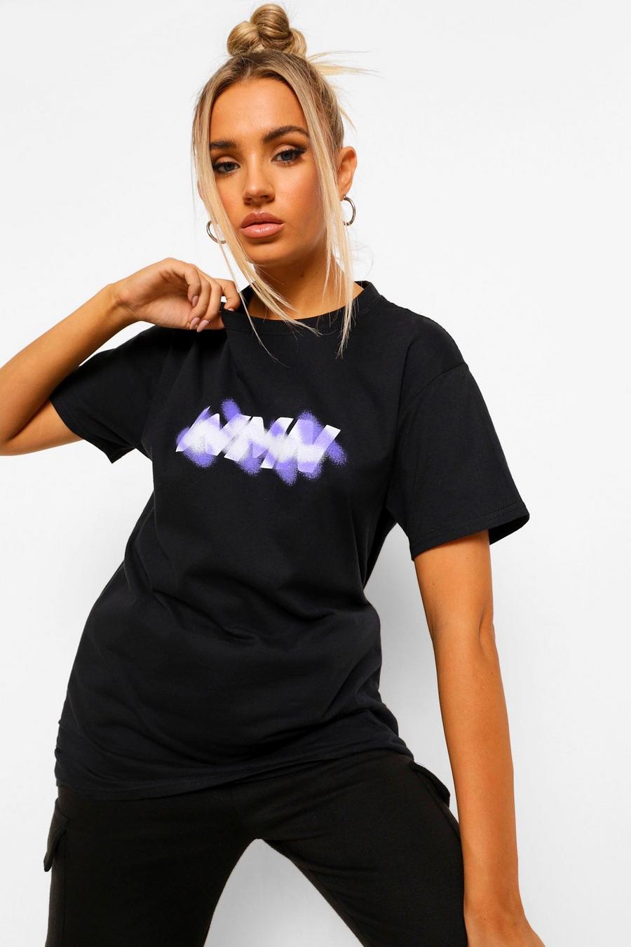 Black Woman T-shirt med graffititryck image number 1