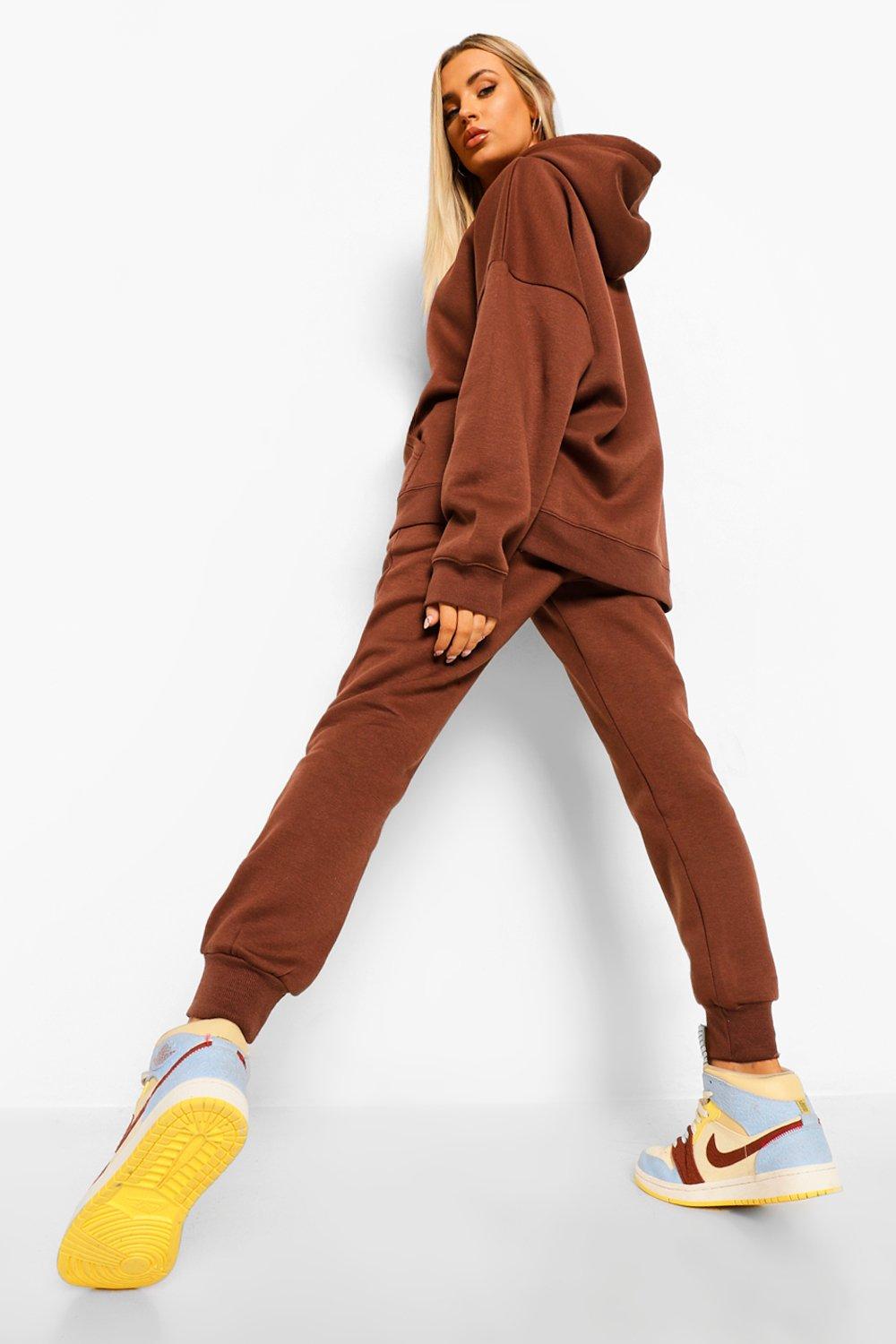 brown tracksuit boohoo