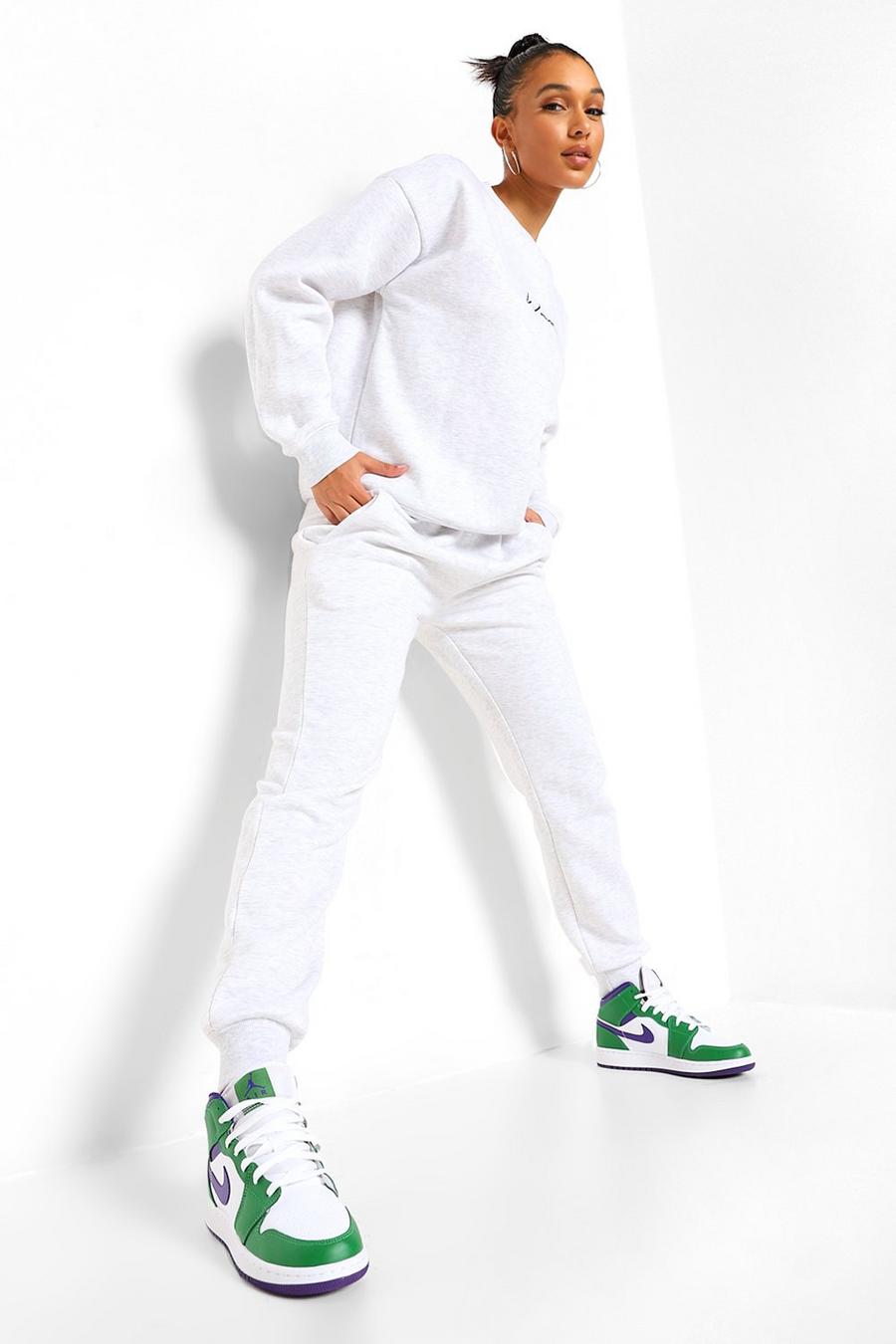 Light grey Woman Embroidered Sweater Tracksuit image number 1
