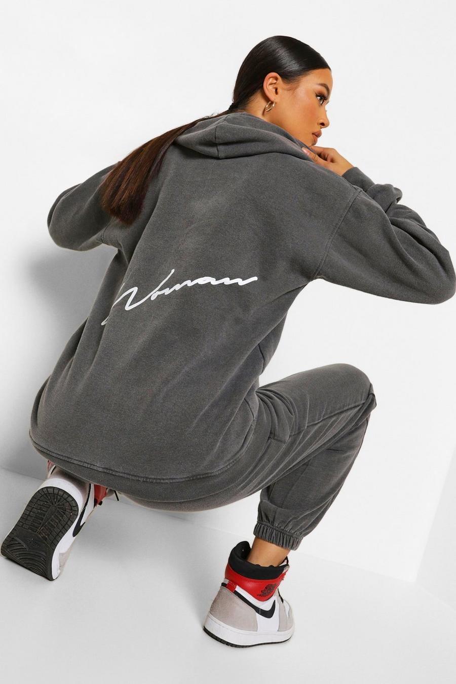 Black Woman Oversize hoodie med stentvättad effekt och tryck bak image number 1