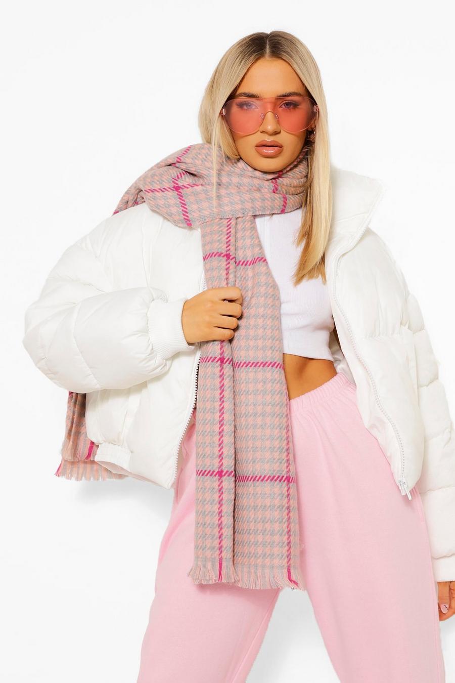 Baby pink Heavy Weight Pink Dog Tooth Scarf image number 1