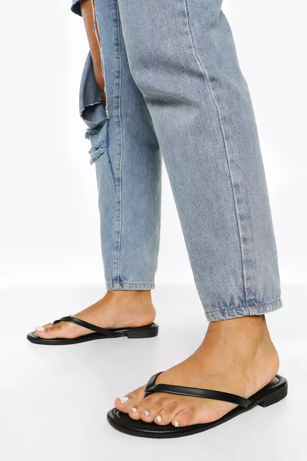 Black Basic Flip Flop alternative image