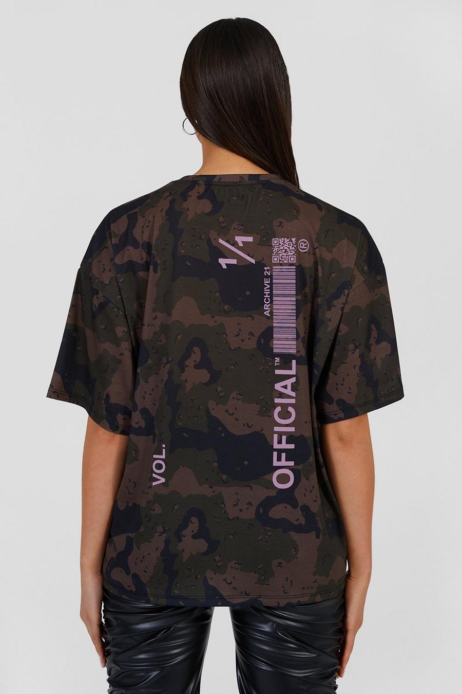 Black Oversize kamouflagemönstrad t-shirt med tryck bak image number 1