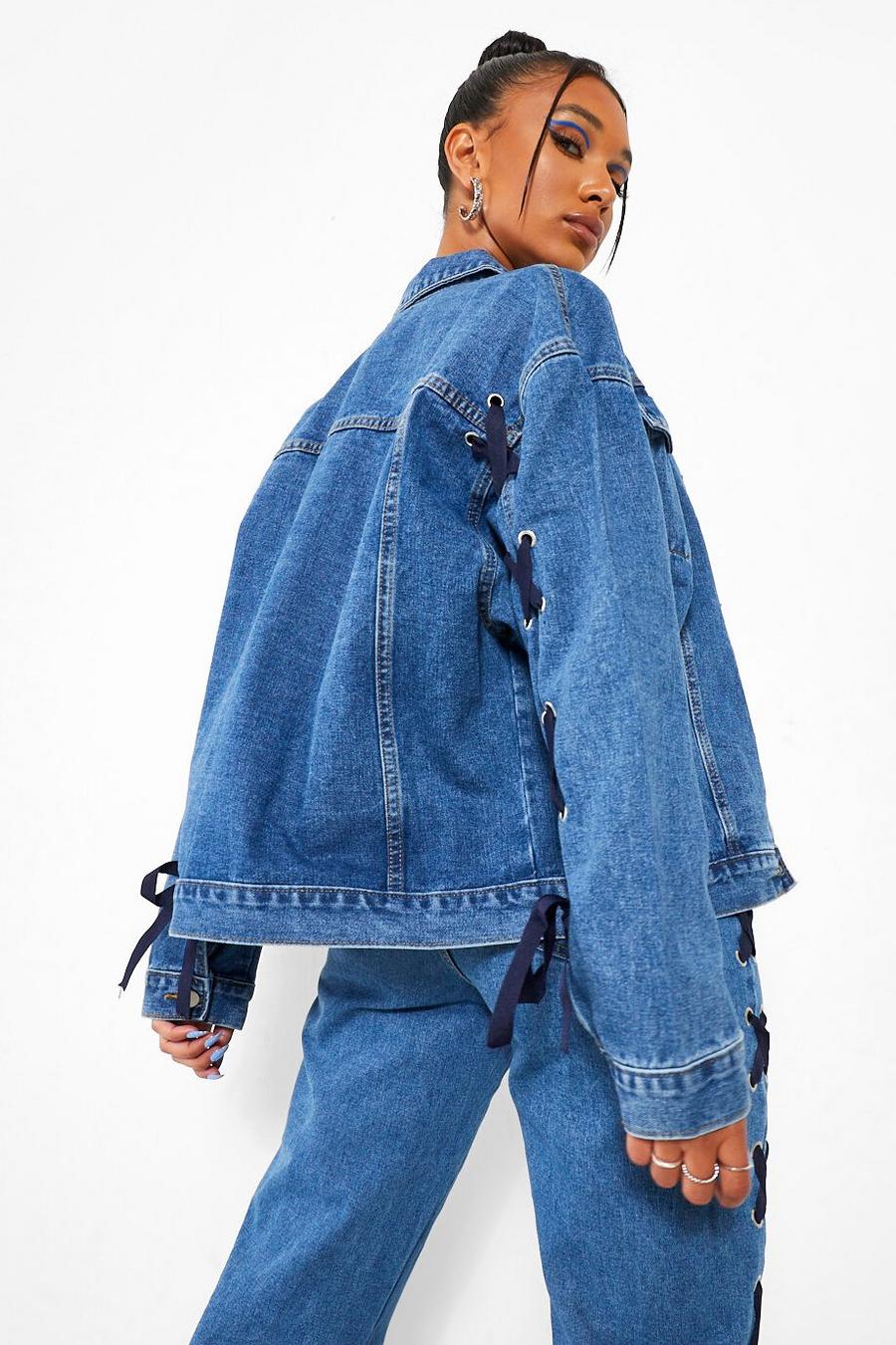 Mid blue Oversize jeansjacka med snörning längs ärmen image number 1