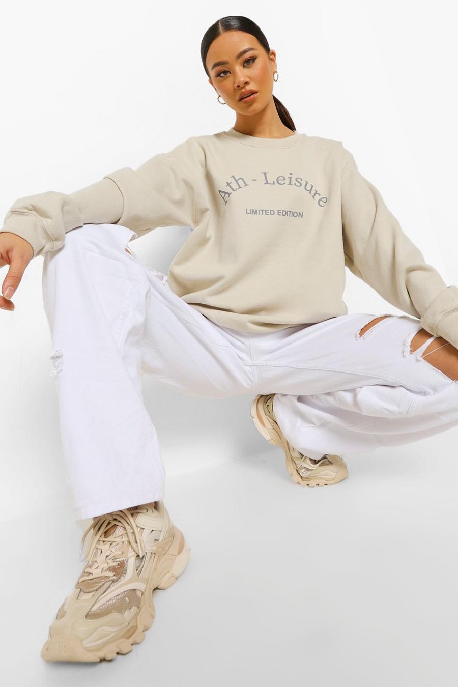 Sweatshirt in Übergröße mit „Ath-leisure“-Slogan , Naturfarben image number 1