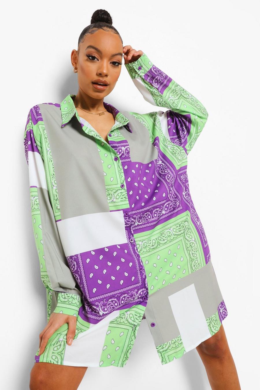 Hemdkleid in Übergröße mit Bandana-Print, Violett image number 1