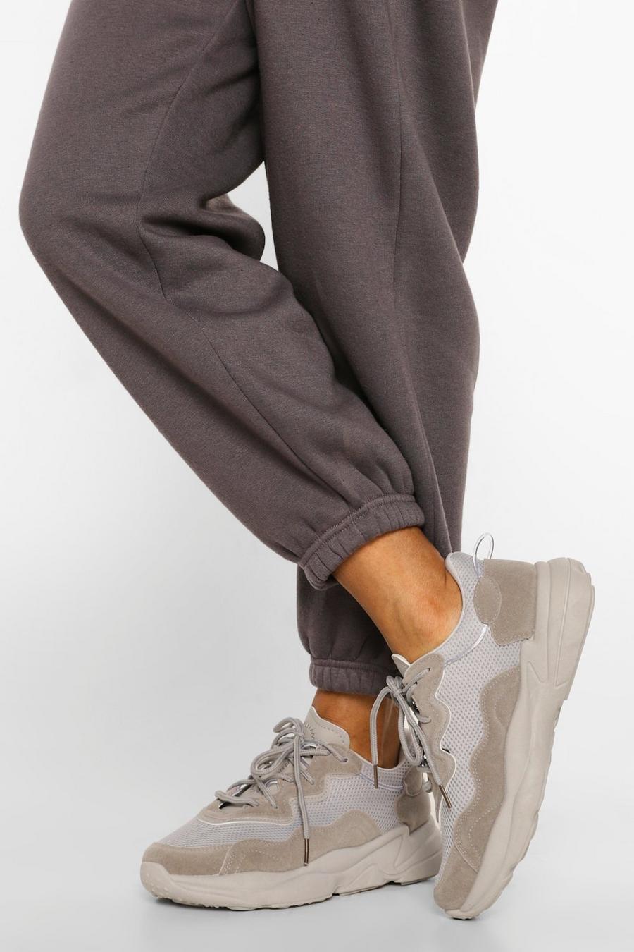 Grey Chunky sneakers med meshpaneler image number 1