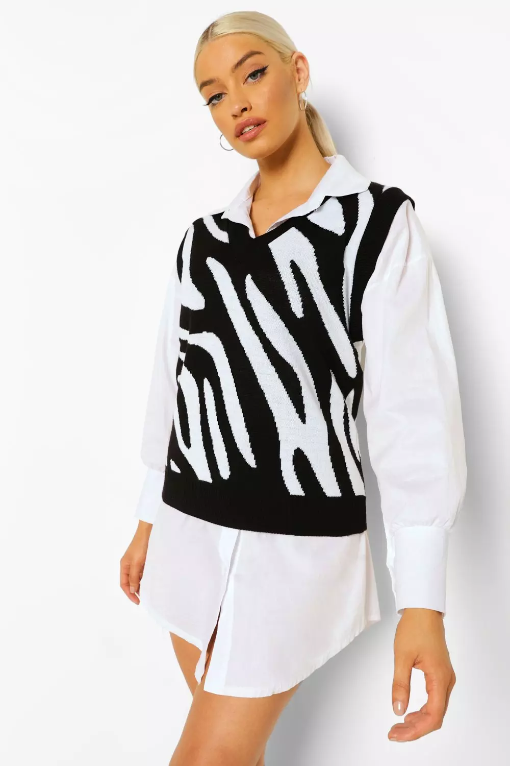 Black Zebra Print Sweater Vest alternative image