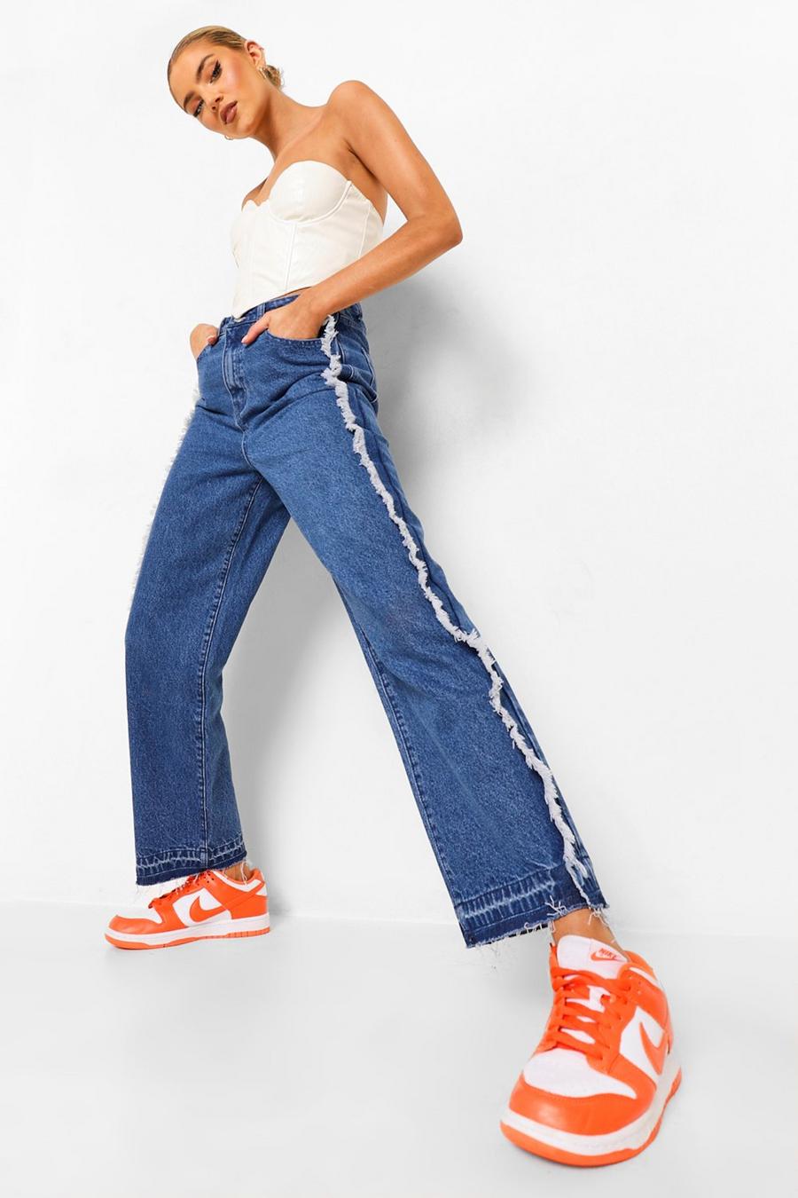 Straight Leg Jeans mit Fransennaht, Mittelblau image number 1