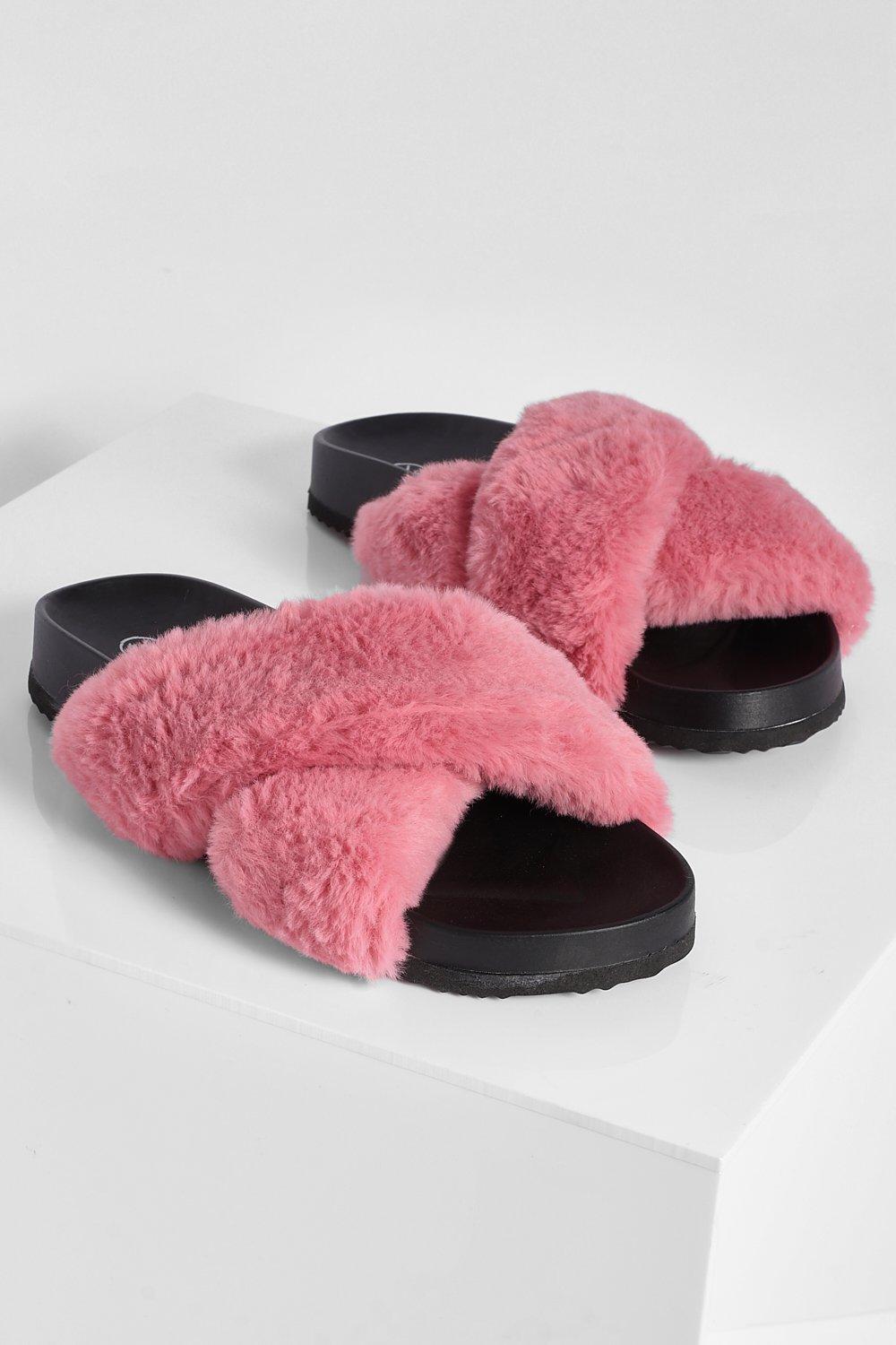 Wide fit best sale fluffy sliders