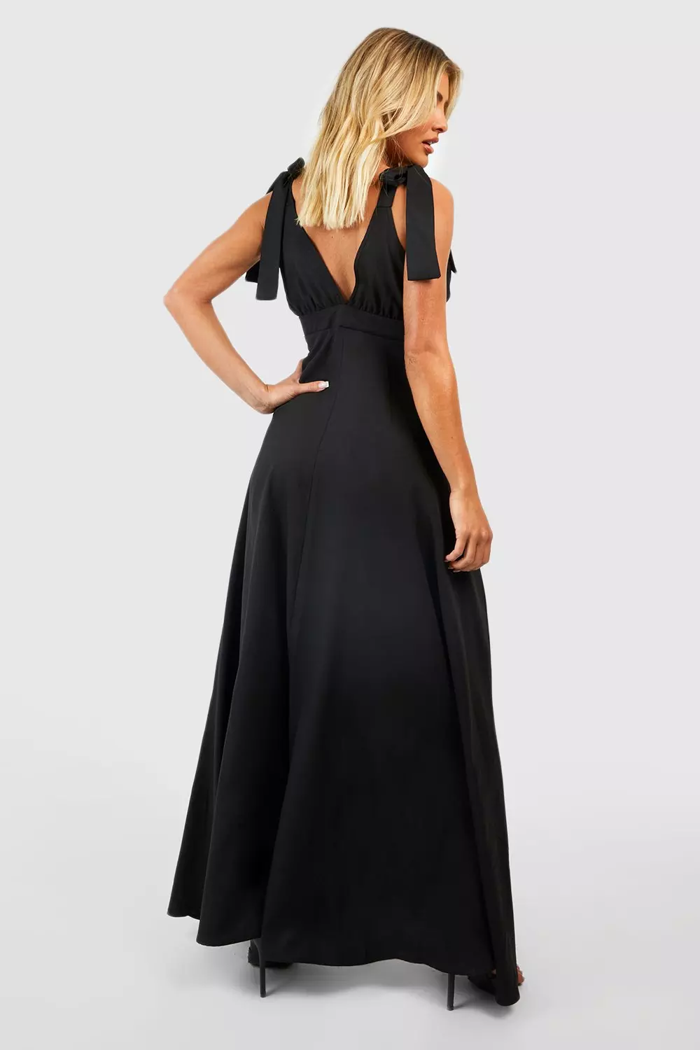 Boohoo black tie store dress